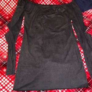 Black short dress . Size large worn once from Windsor